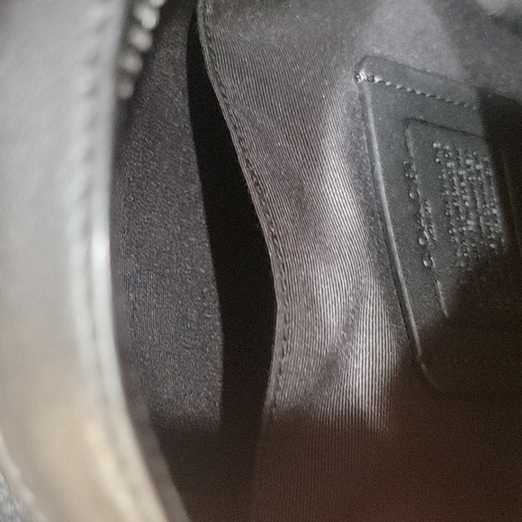 Coach EUC Men'  West Backpack In Signature Canvas With Varsity Stripe - Picture 11 of 11